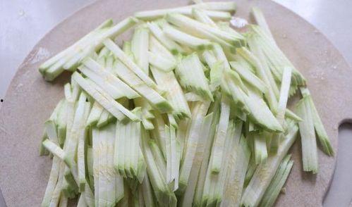 吃茭瓜上不上火,吃茭瓜会上火吗？